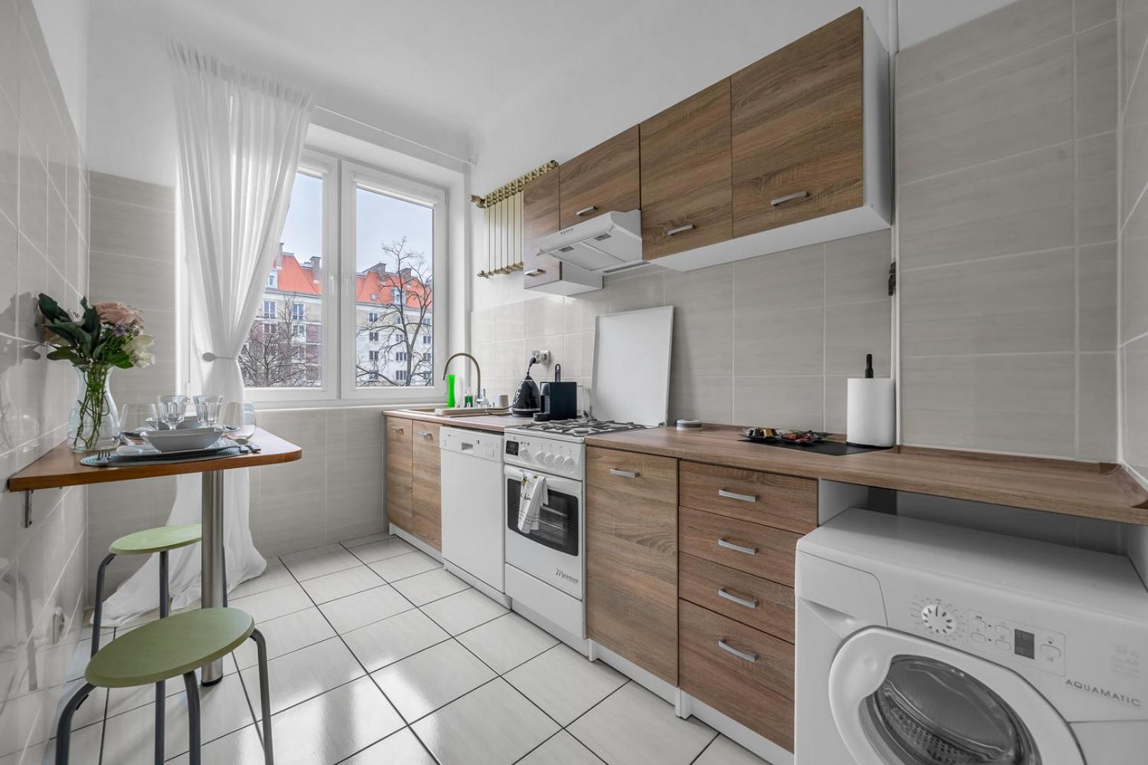 Apartament Comfort - Location, Metro Nearby - By Rentujemy *